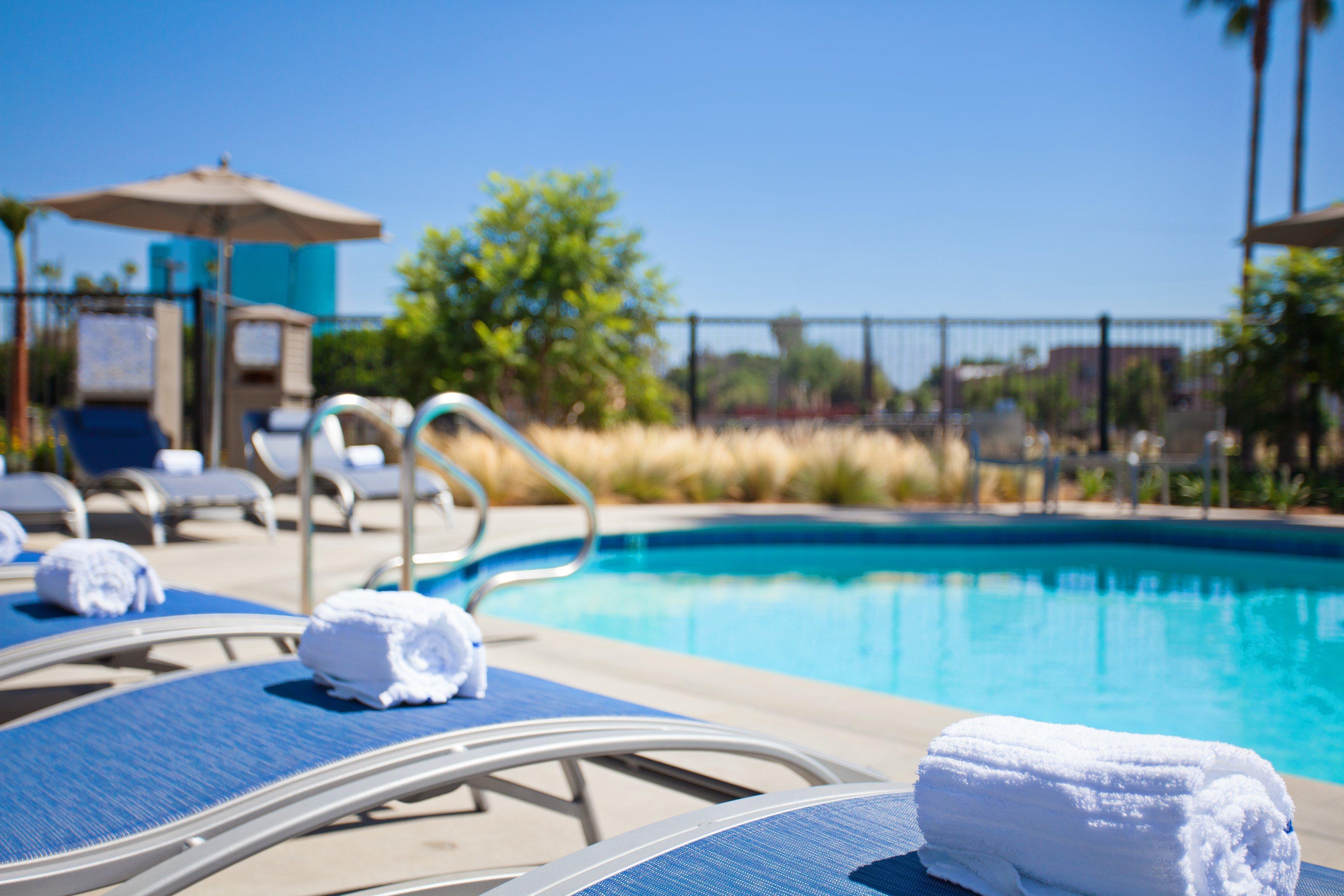 Holiday Inn Express & Suites Santa Ana - Orange County By Ihg Eksteriør bilde