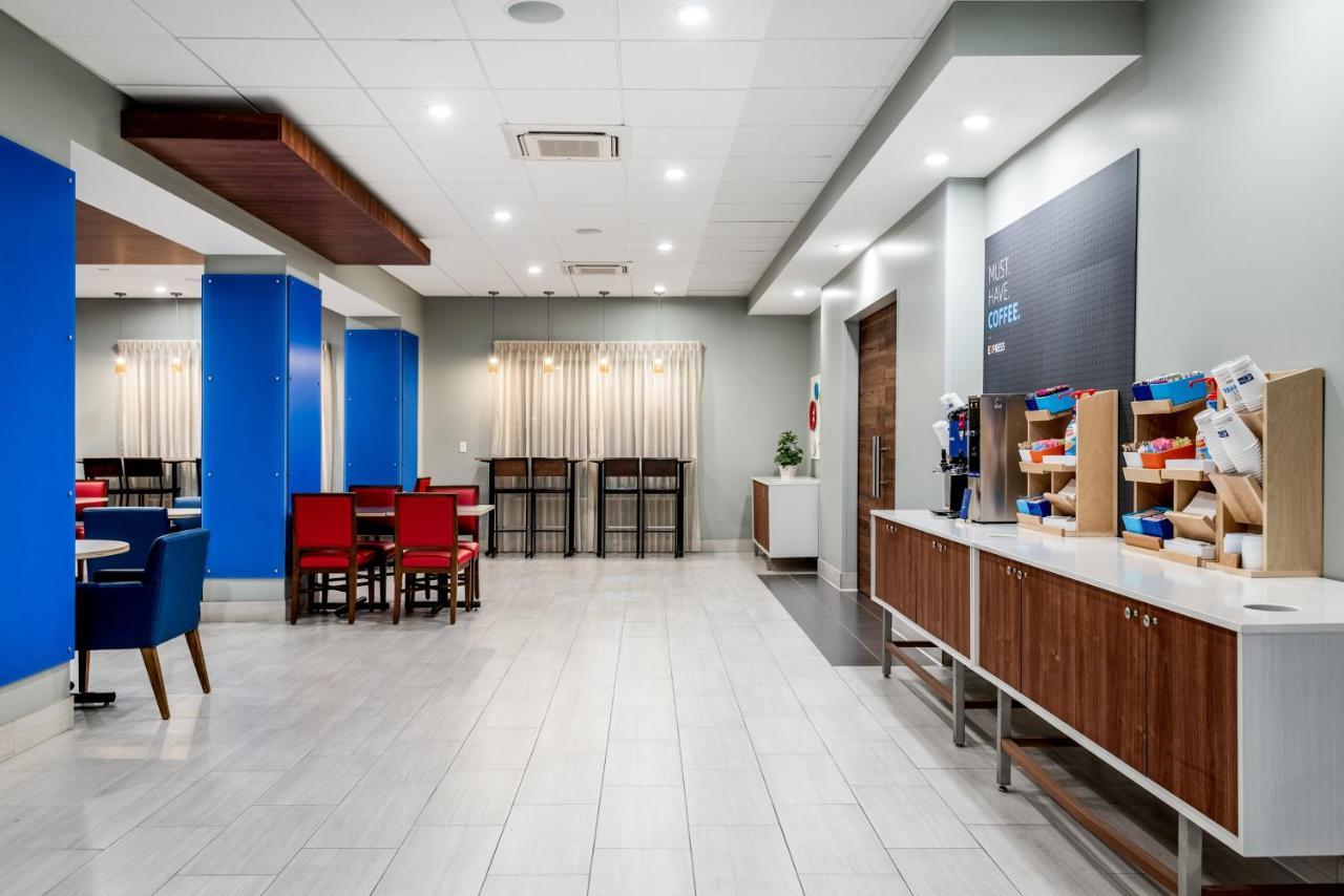 Holiday Inn Express & Suites Santa Ana - Orange County By Ihg Eksteriør bilde